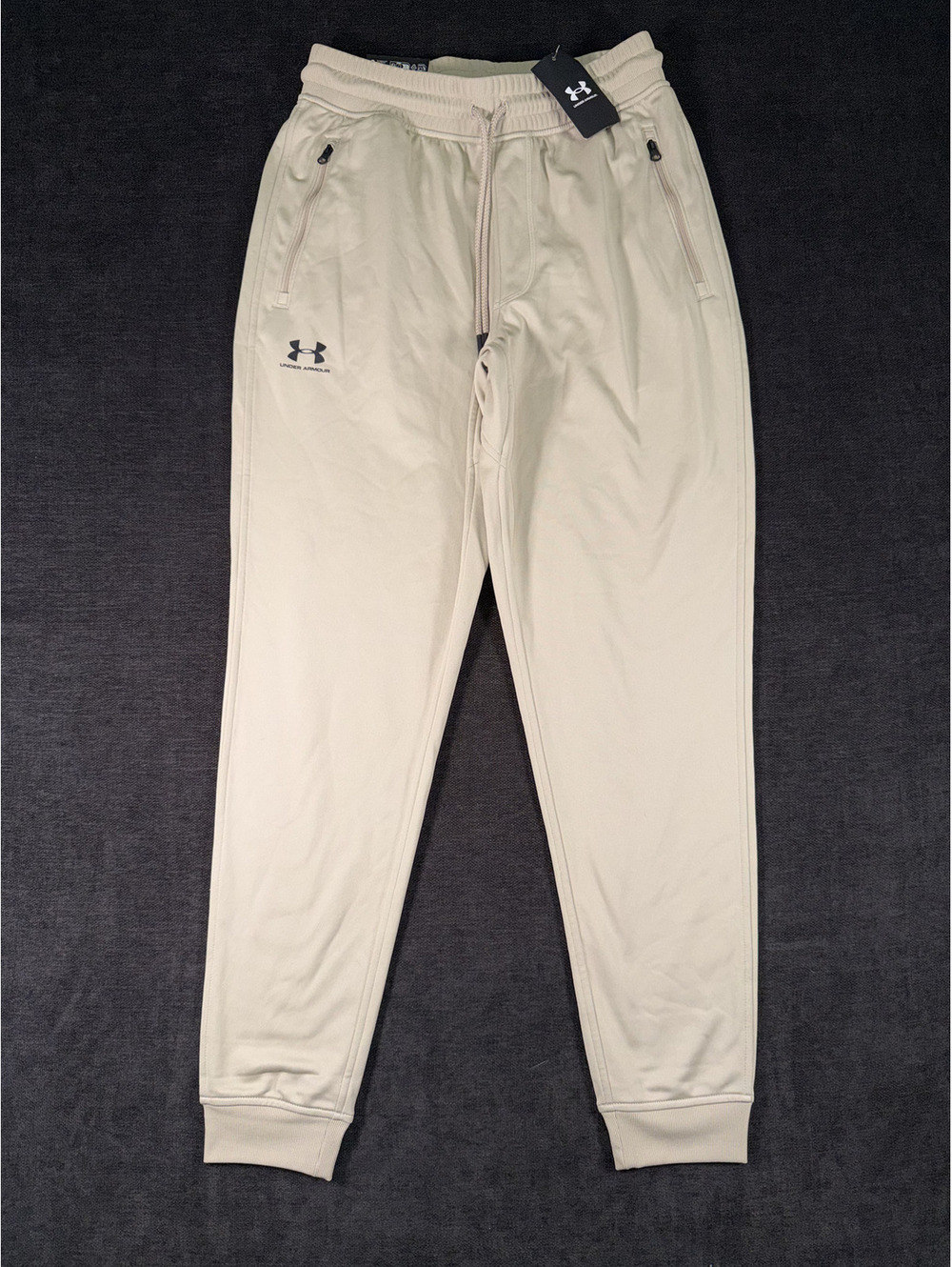 Under Armour Men's Sportstyle Tricot Jogger Pants Medium Beige